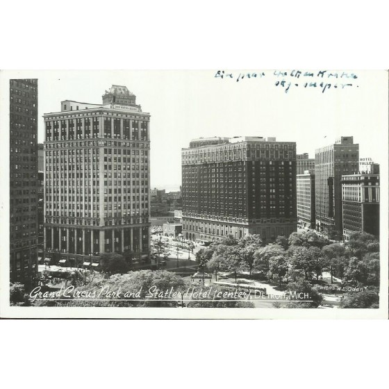Grand Circus Park and Statler Hotel - Detroit - 19.485