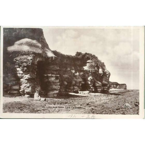 França - Lion-Sur-Mer - Les Falaises - 19.946