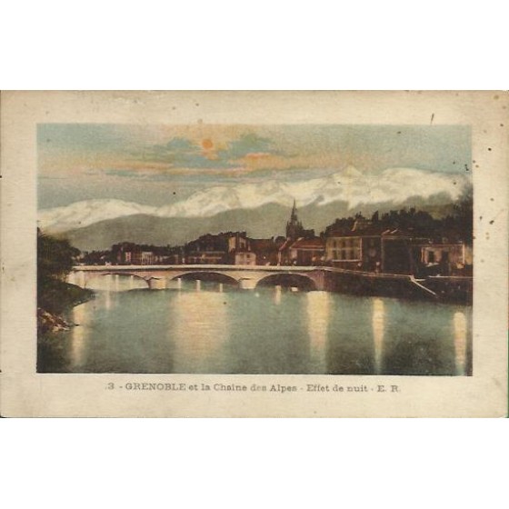 3 - Grenoble et la Chaine des Alpes